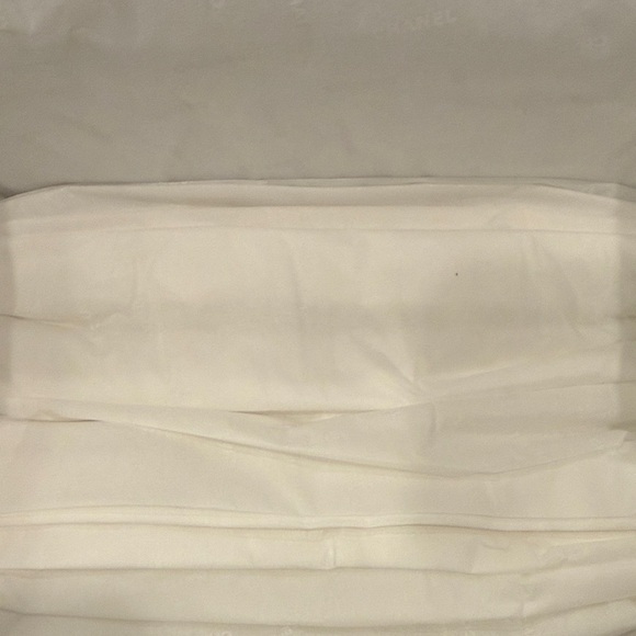 CHANEL Black Bag Storage Box - Picture 13 of 17